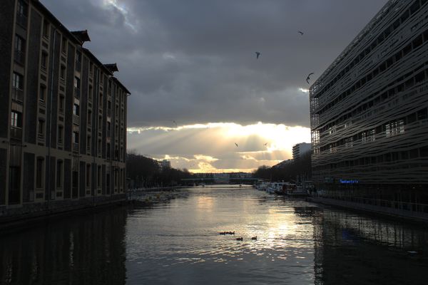 Paris-sur-Seine 2954 modifié-1