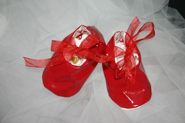 Chaussons vernis rouge 6-9 mois 1