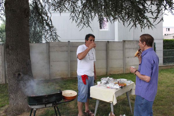 richard_barbecue.jpg