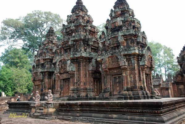 Banteay Srei -58