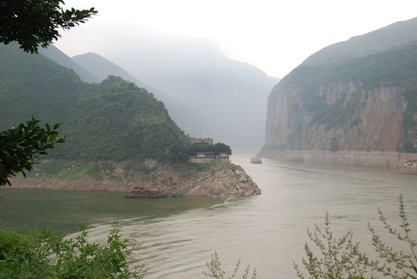 L-entree-des-Trois-Gorges-du-Yangtze.jpg