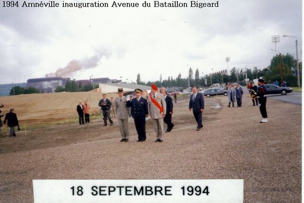 1994-Amneville inauguration Av. Bataillon Bigeard (22)