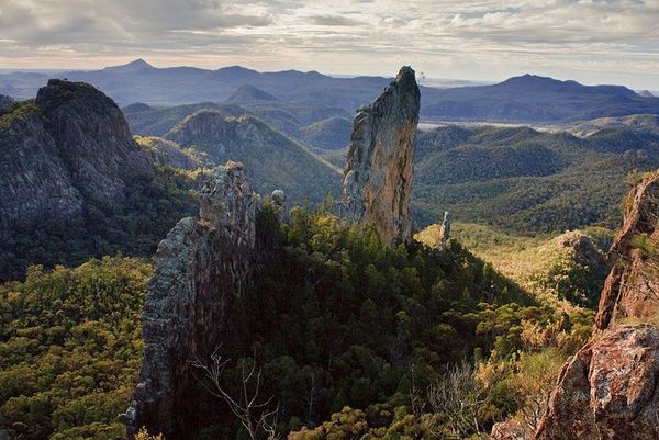 -Warrumbungle-N.P.----the-breadknife---Mgillaus.jpg