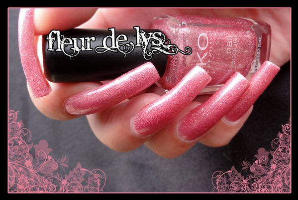 Vernis ongles rose