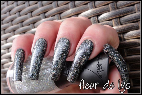 Vernis ongles paillettes