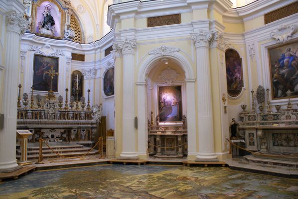 altar--chapelle_OB.jpg