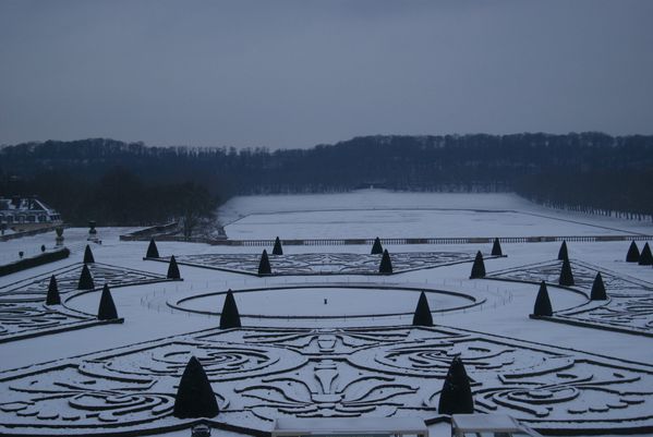 210 Versailles 010