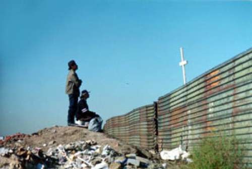 Que Ocurre Con Los Inmigrantes Latinoamericanos Ilegales En Estados Unidos
