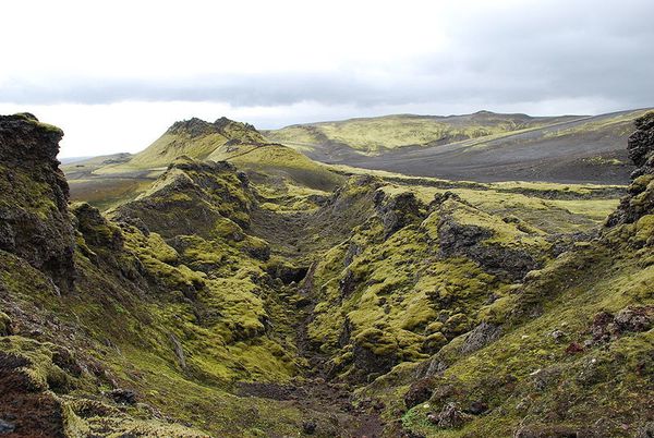 800px-Laki_fissure_-2-.jpg