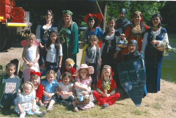 20110528 Carnaval AIPE groupe