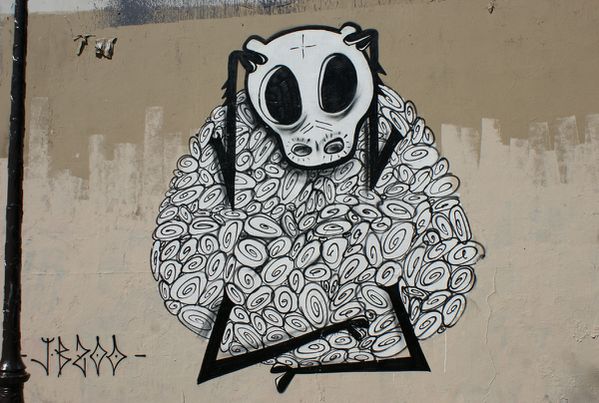 712 rue jean Poulmarch 75010 Paris