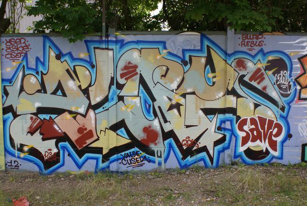 315 friche 93400 Saint Ouen
