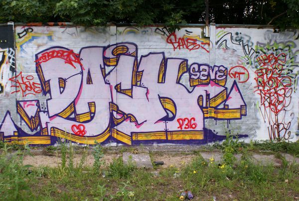 326 friche 93400 Saint Ouen