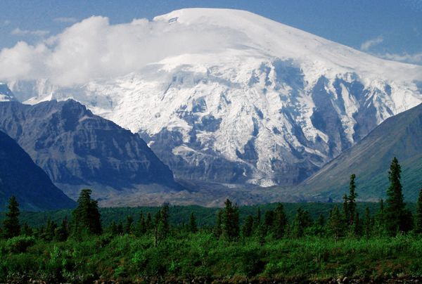 Mt-Sanford---Alaska-trekker.jpg