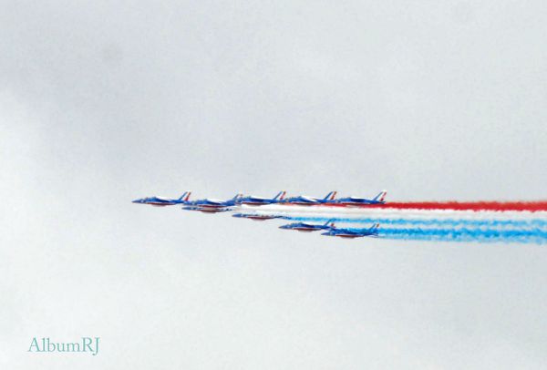 défilé des avions du 14 juillet -07