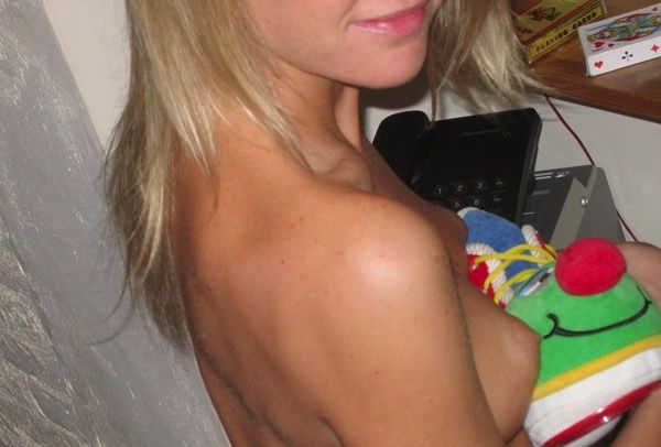 photos de femmes mures nues escort charente maritime photos de femmes mures nues escort charente maritime