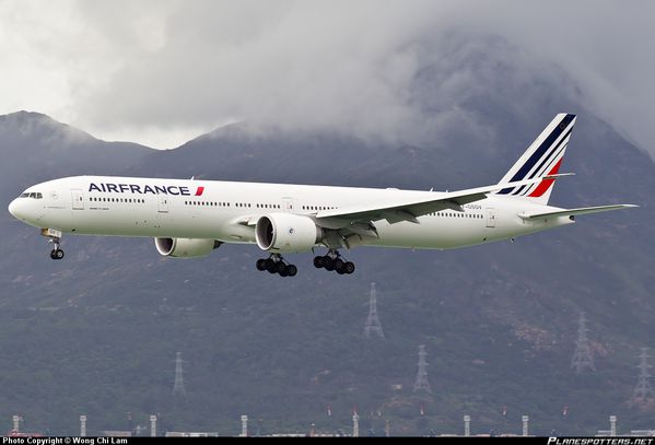 F-GSQV-Air-France-Boeing-777-300_PlanespottersNet_396643.jpg