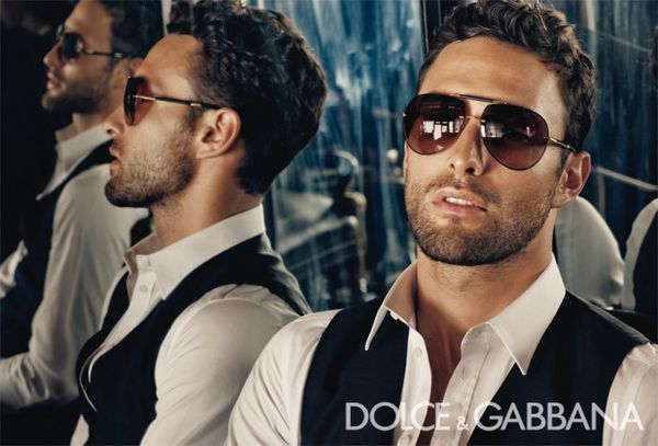 Noah-Mills-Dolce-Gabbana-Eyewear-2011-700x475.jpg