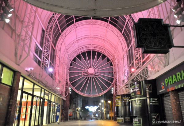 Cergy---Horloge-Gare-RER-A---Leds---22-c-gerardphotos-free.jpg
