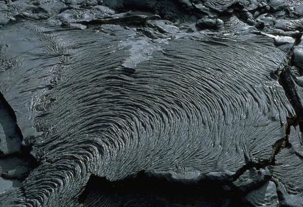 Santiago-lave-pahoehoe---Lee-Soebert.jpg