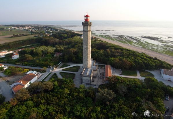 Ré, St Clément des Baleines, le phare 1