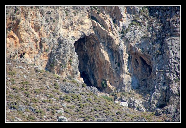 B03grotte