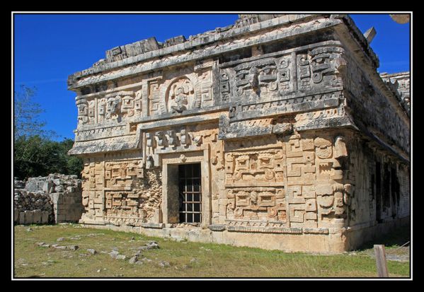 M 11Chichen Itza