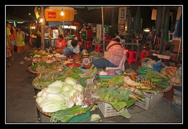 N13 Insect Thai