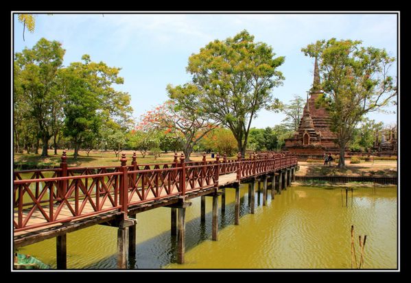 E11 Sukhothai