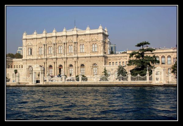 E12 Dolmabahçe