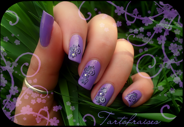 water decal violet 052
