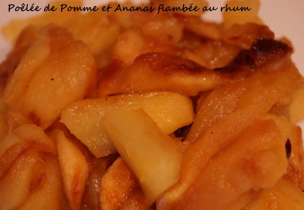 Poelee-de-pomme-ananas-flambee-au-rhum.JPG