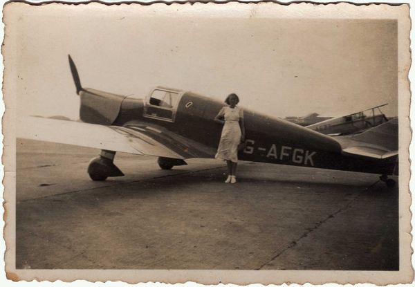 avion326