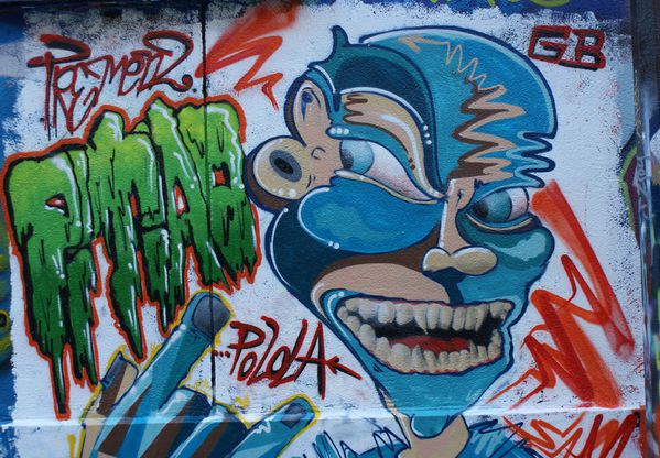 4428 rue des pyrenees 75020 16 avril 2011