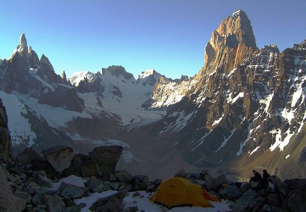 chalten-escalada-jimmy-heredia-niponino-fitz-roy-cerro-torr.jpg