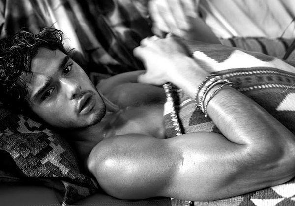 Marlon-Teixeira-ANDREA-VECCHIATO-Homotography-2.jpg