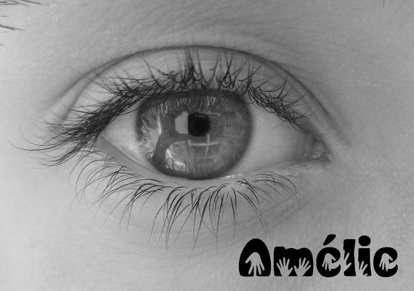 amelie-oeil-signe.JPG