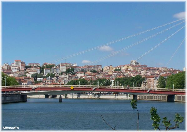 rm-pb-Colline-croix-rousse-lyon.jpg