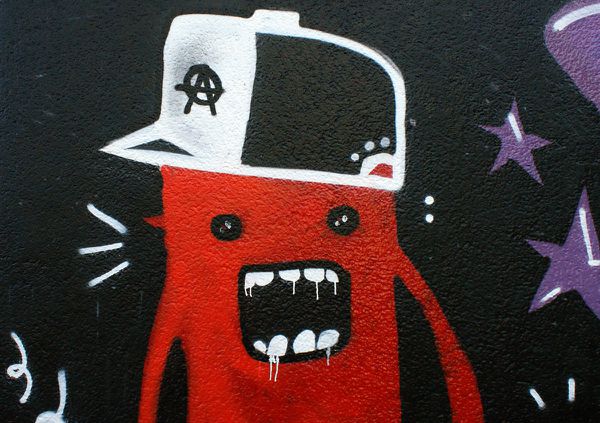 3838 rue des pyrenees 75020 8 mars 2011