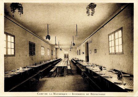 5-Camp-de-la-Mauresque---Interieur-du-Refectoire---Copie.jpg