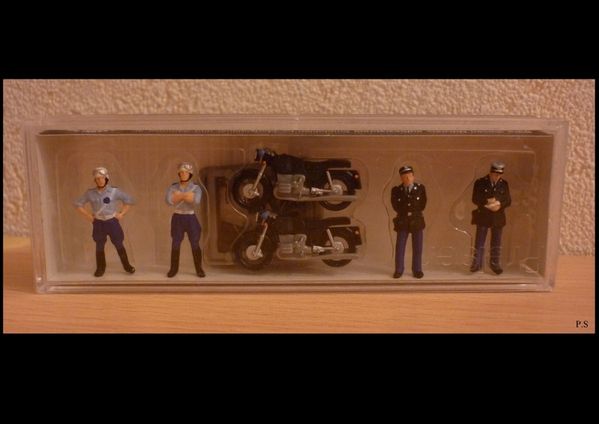 Figurines-Preiser.jpg