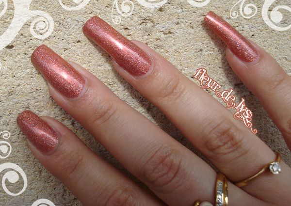 Vernis sur mes ongles longs