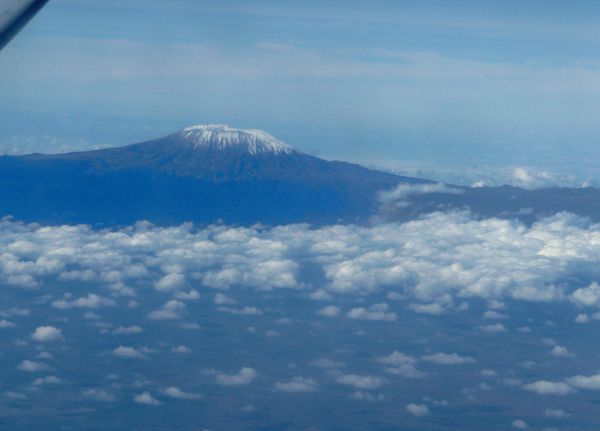 Kilimanjaro-vu-d-avion.jpg