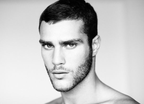 Val-Muriqui-Greg-Vaughan-Homotography-01.jpg