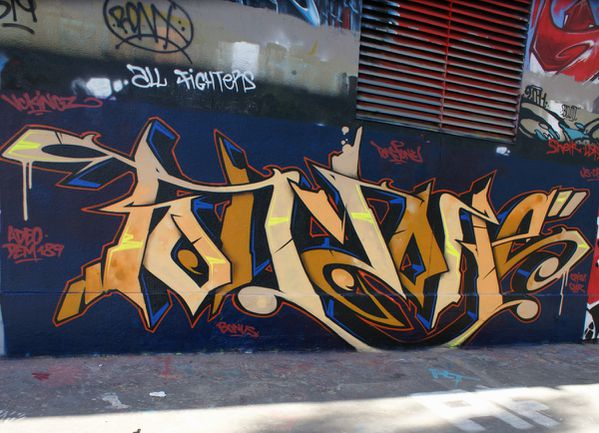6043 rue des pyrenees 31 octobre 2011