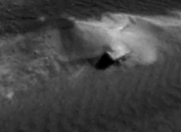 Moreux-Crater-ANOM-jpg.JPG