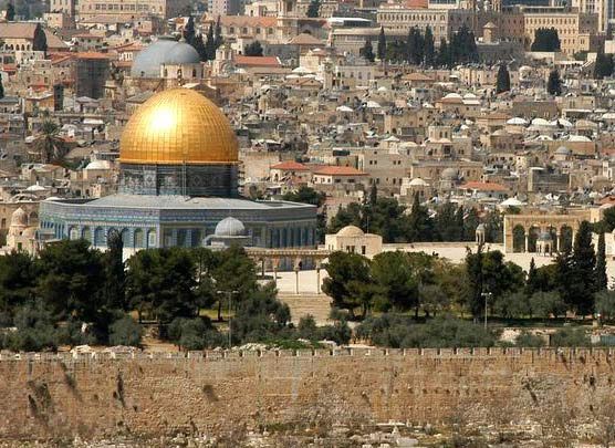 Jerusalem--la-mosquee-omar.jpg