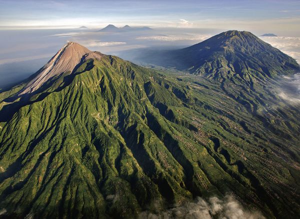 merapi-1114119-xl--71-.jpg