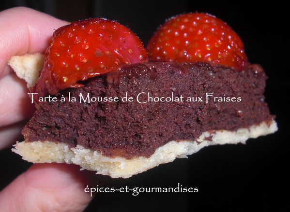 tarte-a-la-mousse-de-chocolat-aux-fraises-CIMG3447--2-.jpg