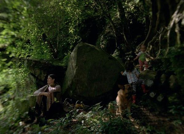 Post-Tenebras-Lux-photo-2.jpg